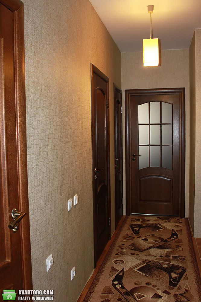 Sell 3-room apartment. Киев, Регенераторная — photo 1