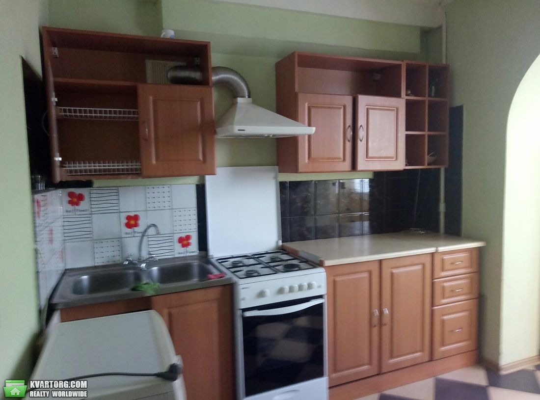 Rent out 1-room apartment. Киев,  Касияна — photo 6