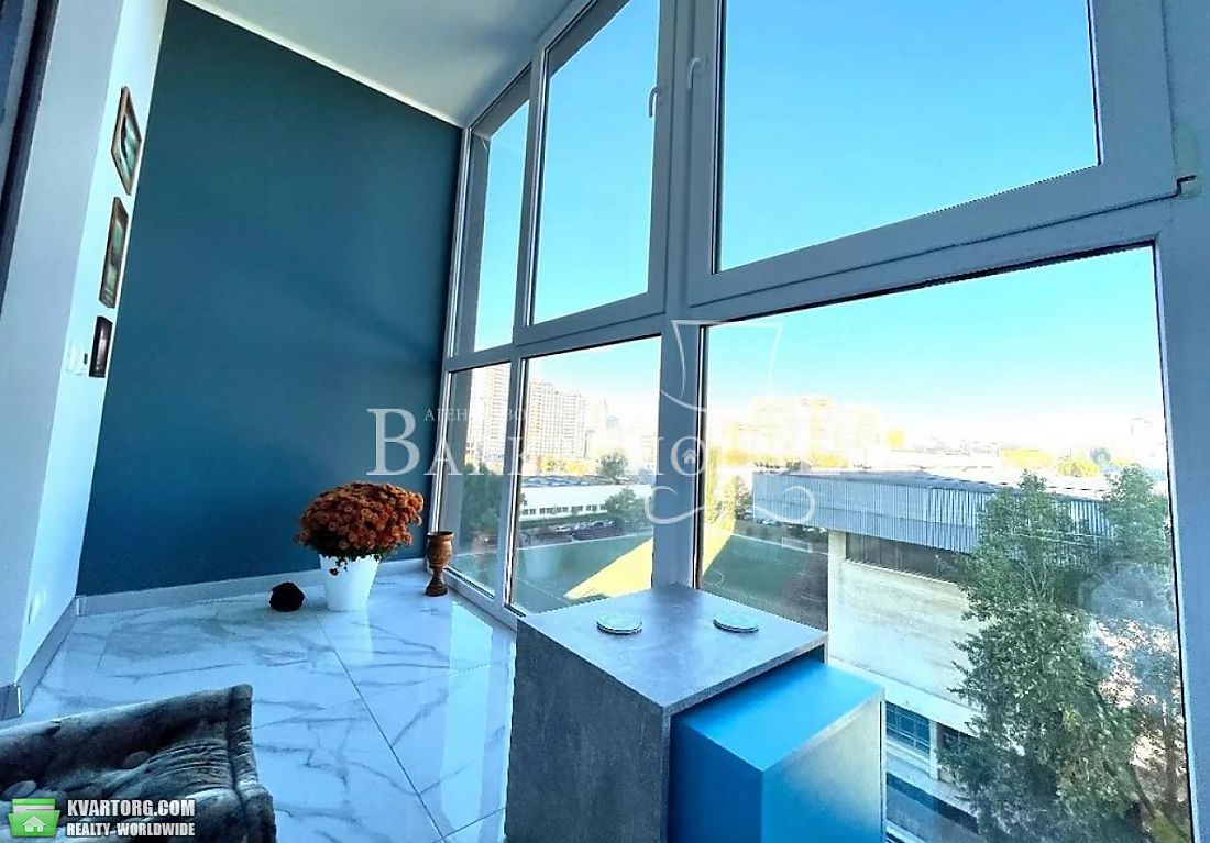 Rent out 3-room apartment. Киев, нижнеключевая — photo 3