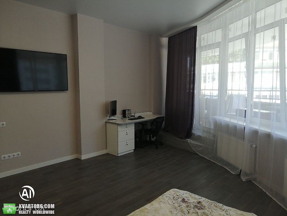 Sell 2-room apartment. Киев,  Вышгородская — photo 4