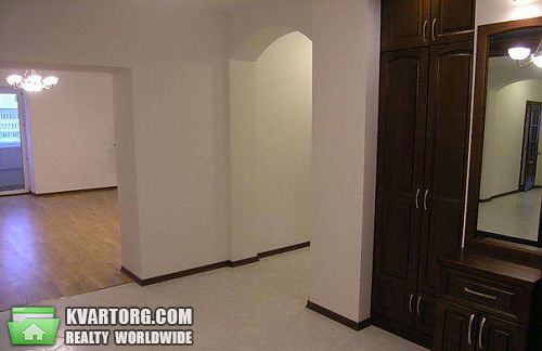 Rent out 3-room apartment. Киев, Героев Сталинграда пр — photo 9