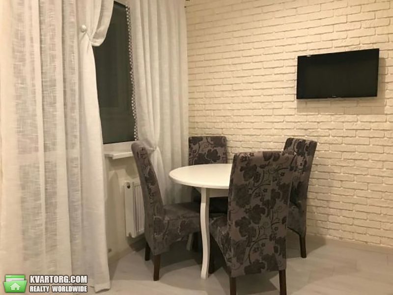 Sell 2-room apartment. Киев,  Панельная — photo 4