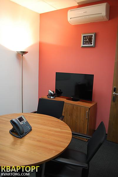 Rent out office. Киев, Спортивная — photo 4