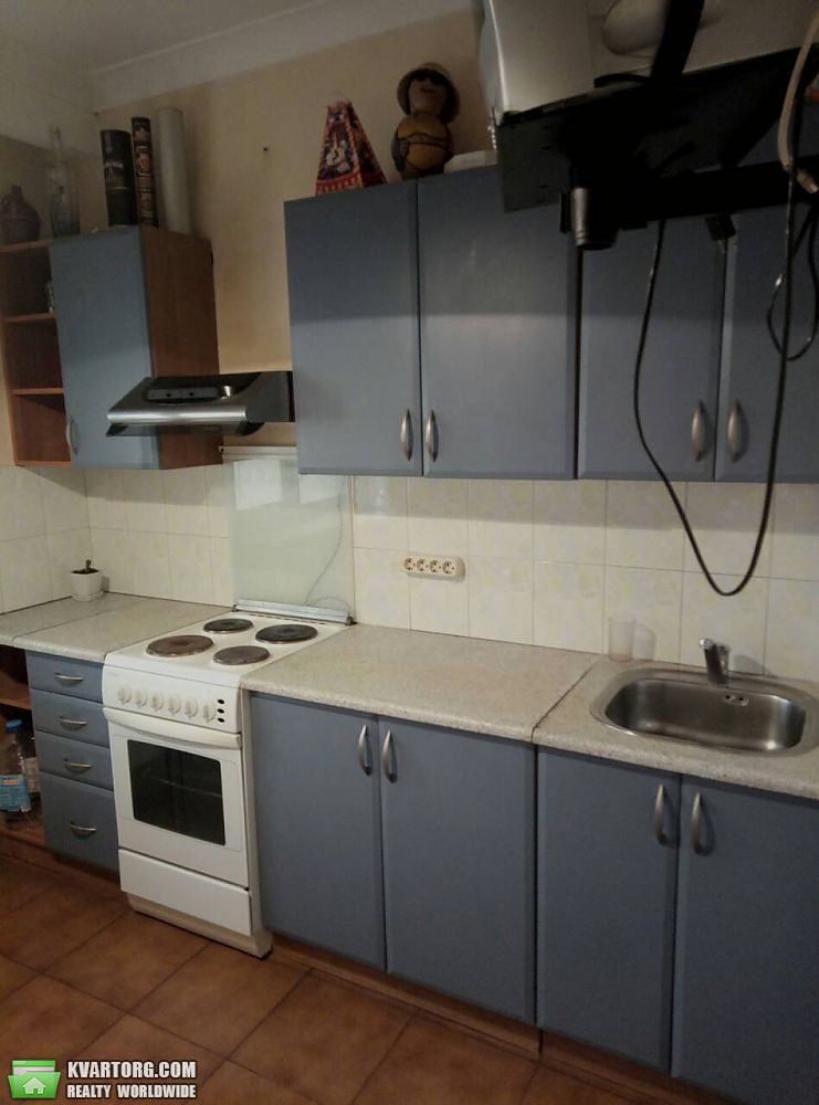 Rent out 2-room apartment. Киев, Лисковская — photo 6