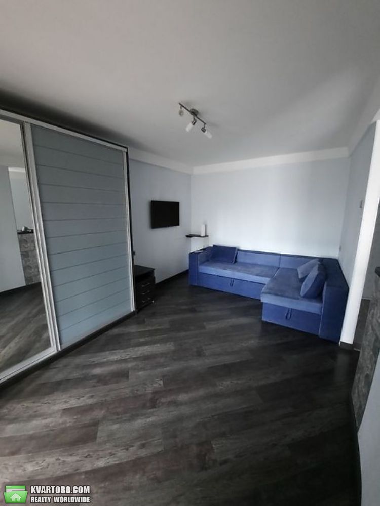 Sell 1-room apartment. Киев, Космонавта Волкова — photo 1