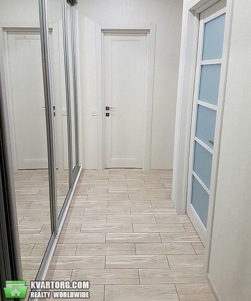 Rent out 1-room apartment. Киев, Обуховская ул. — photo 4