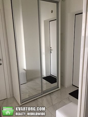 Rent out 1-room apartment. Киев,  Черновола — photo 1