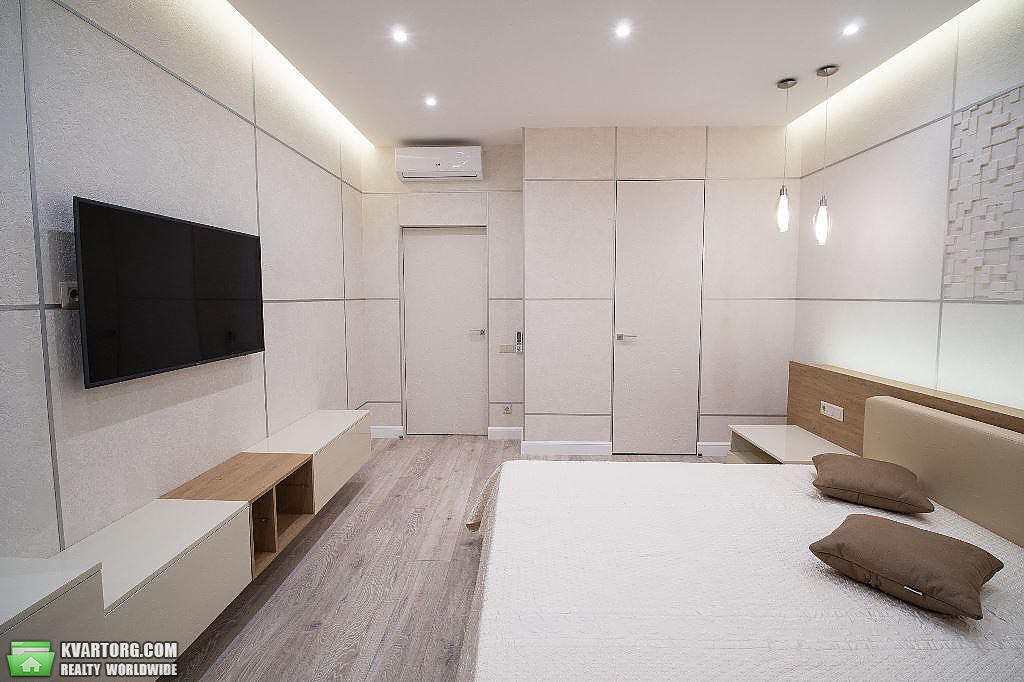 Rent out 2-room apartment. Киев,  Саксаганского — photo 6