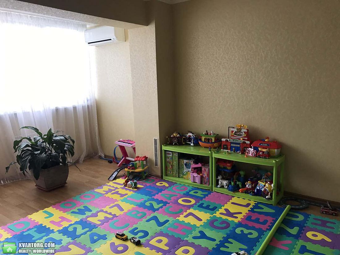 Sell 3-room apartment. Киев,  Автозаводская — photo 5