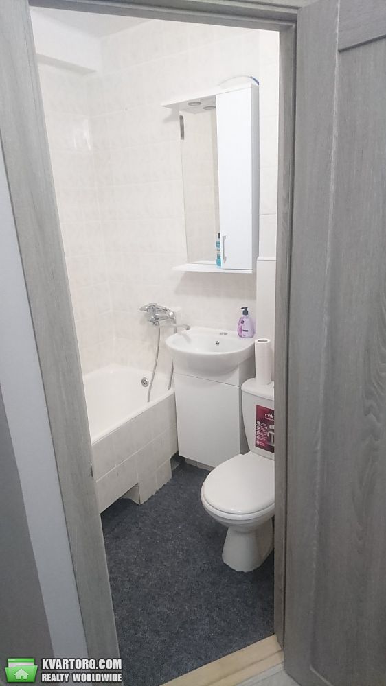Rent out 1-room apartment. Киев, Волгоградская — photo 10