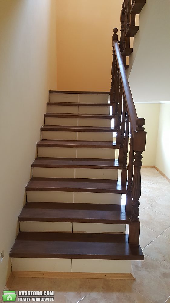 Sell house. Черновцы, Л. Кобилиці — photo 2