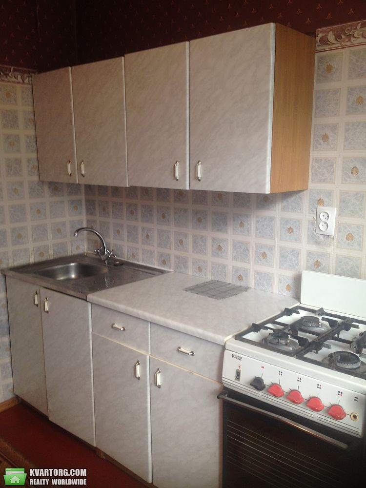 Rent out 2-room apartment. Киев,  Харьковское шоссе — photo 5