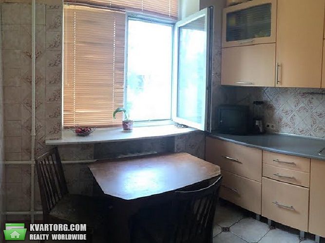 Sell 2-room apartment. Киев, Деревлянская — photo 2