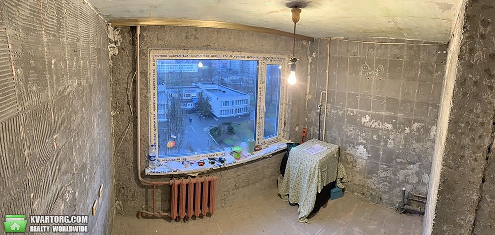 Sell 3-room apartment. Киев,  Березняковская — photo 8
