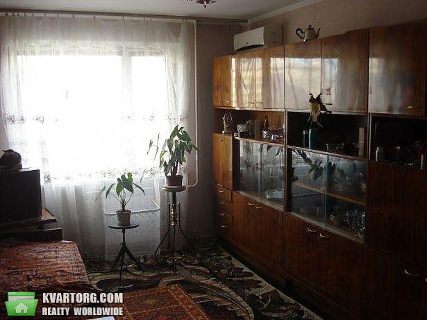 Sell 3-room apartment. Киев,  Дружбы Народов пл — photo 1