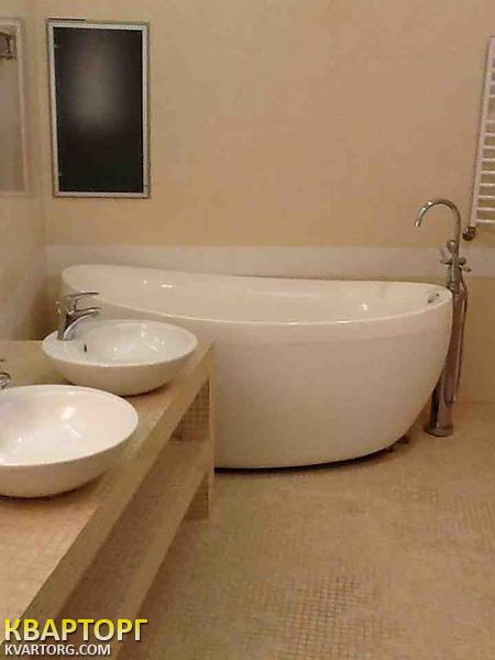 Rent out 3-room apartment. Одесса, ул Тенистая — photo 1