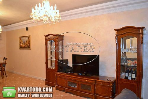 Rent out 4-room apartment. Киев, Героев Сталинграда пр — photo 2