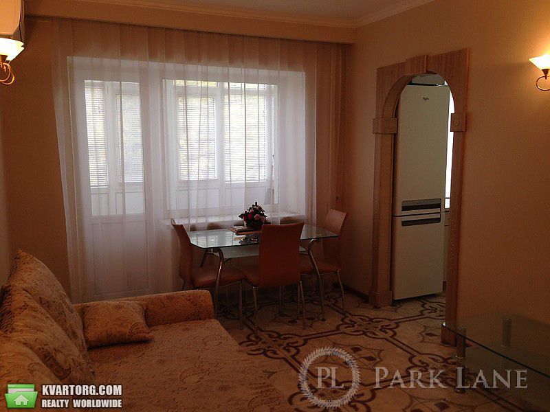 Sell 2-room apartment. Киев, Богомольца — photo 2