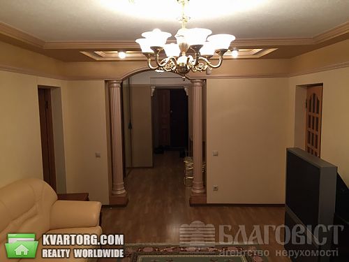 Sell 3-room apartment. Киев,  Гордиенко пер — photo 3