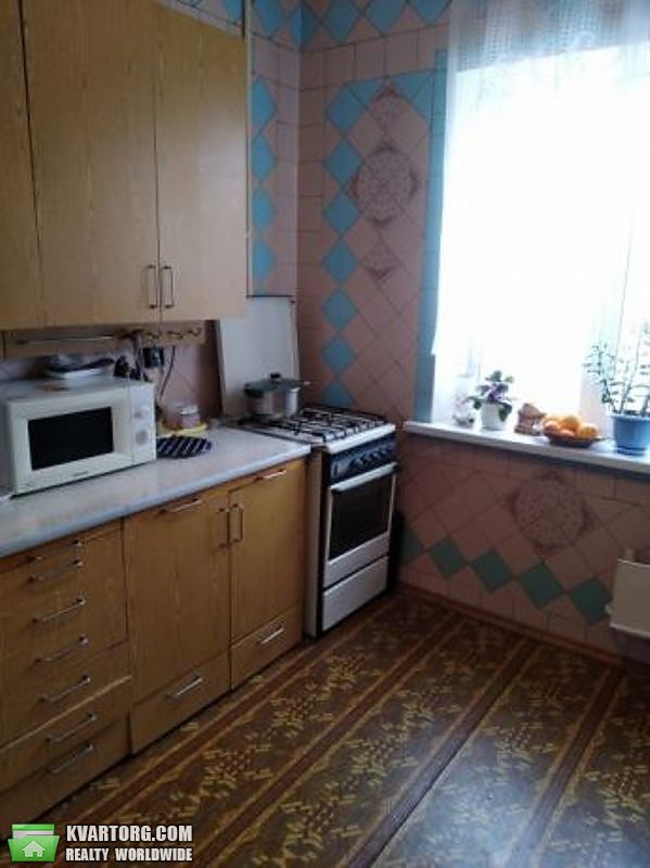 Sell 3-room apartment. Киев,  Каштановая — photo 1