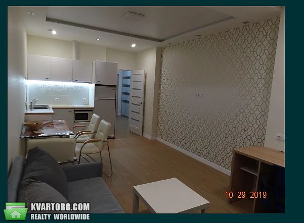Rent out 2-room apartment. Киев, Аболмасова — photo 7