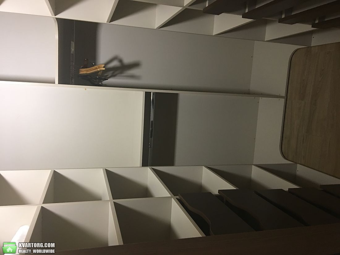Sell 3-room apartment. Киев,  Красноткацкая — photo 3