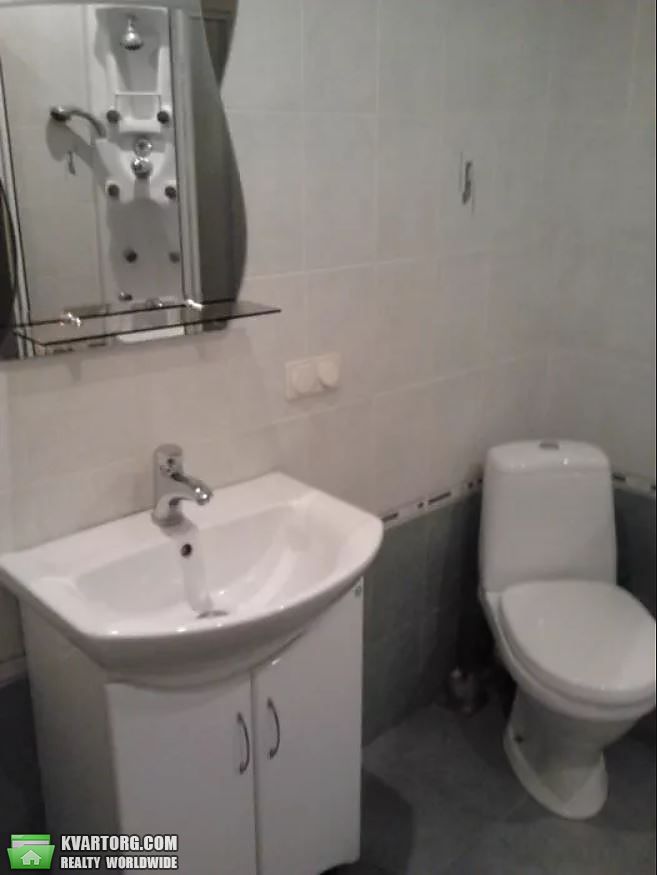 Rent out 2-room apartment. Киев,  Дружбы Народов бул — photo 8