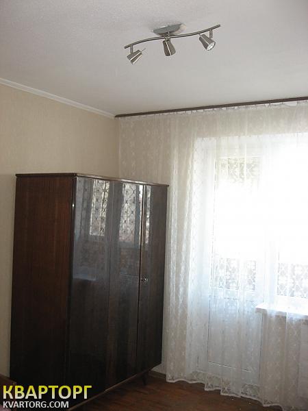 Rent out 2-room apartment. Киев,  Севастопольская — photo 4