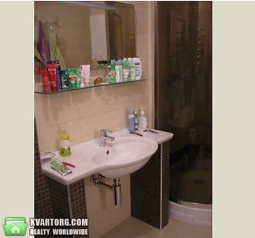 Rent out 2-room apartment. Киев,  Ломоносова — photo 2