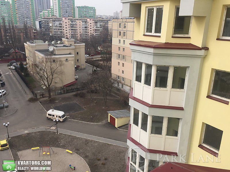 Sell 4-room apartment. Киев, Макеевская — photo 3
