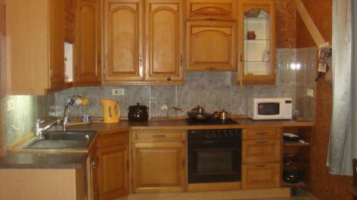 Rent out 3-room apartment. Одесса, фонтанская дорога — photo 3