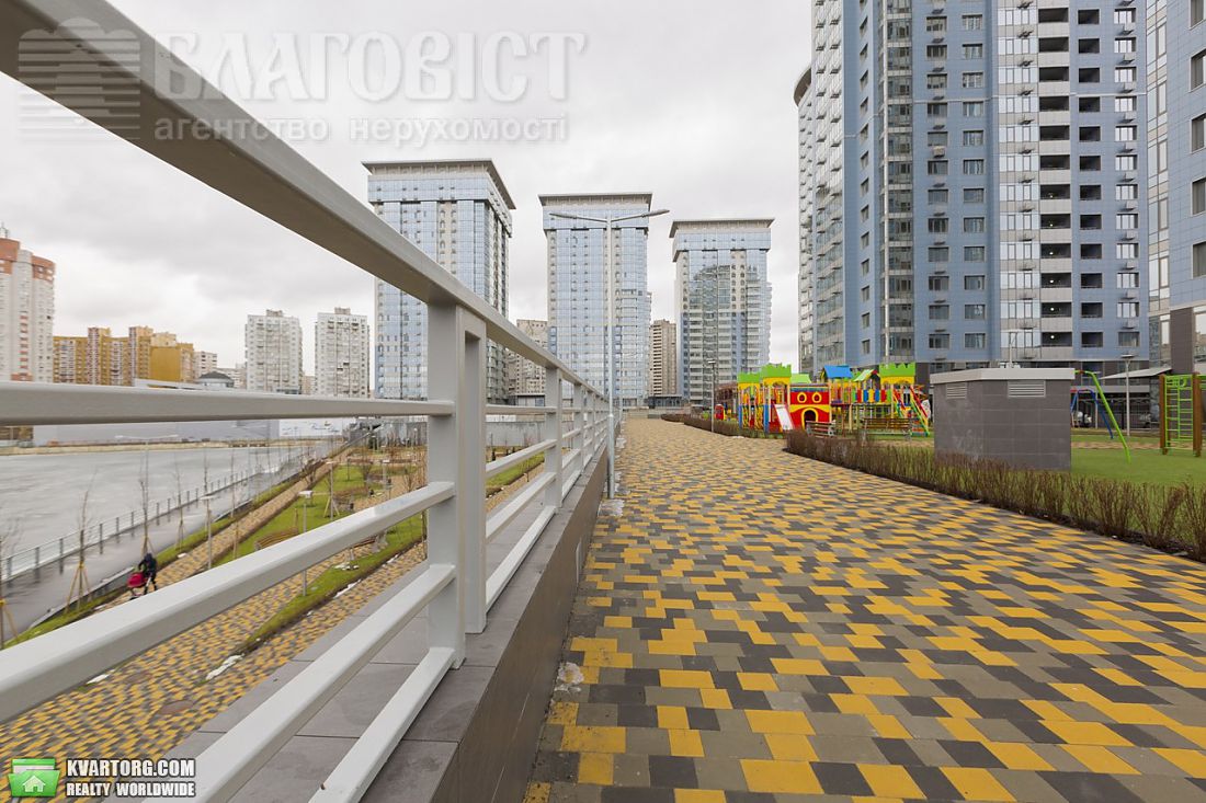 Sell 2-room apartment. Киев,  Днепровская наб — photo 1