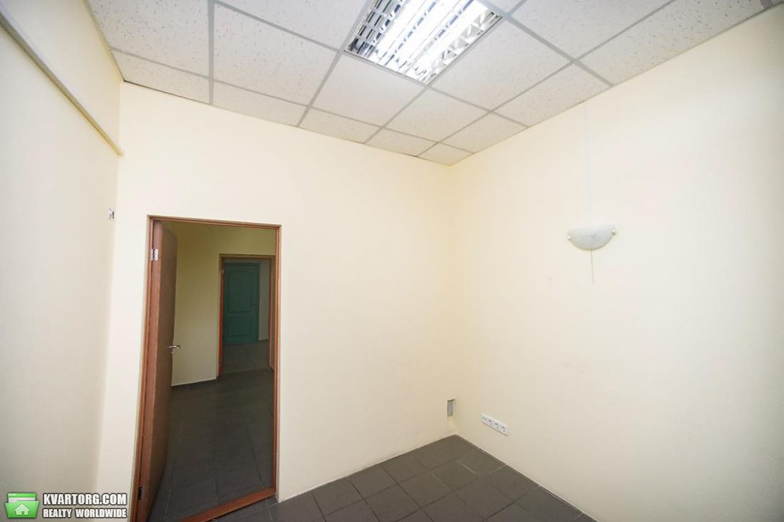 Rent out office. Киев, Межигорская — photo 3