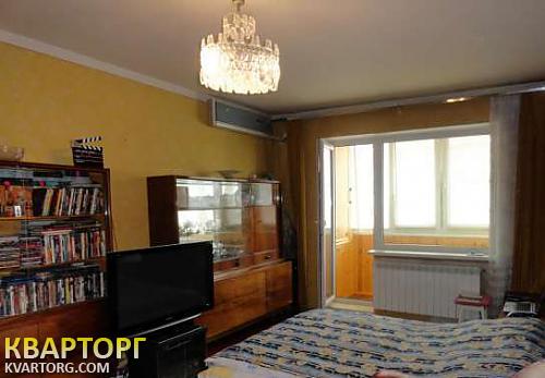 Sell 2-room apartment. Киев,  Гайдай Зои — photo 1