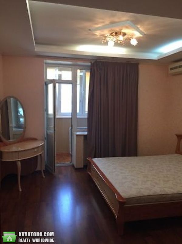 Sell 3-room apartment. Киев,  Бажана — photo 3