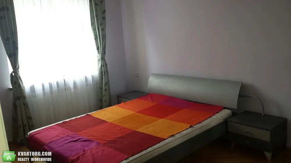 Rent out 3-room apartment. Львов, Личаківська — photo 1