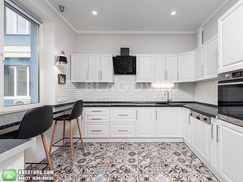 Sell 3-room apartment. Киев,  Кирило-Мефодиевская — photo 3