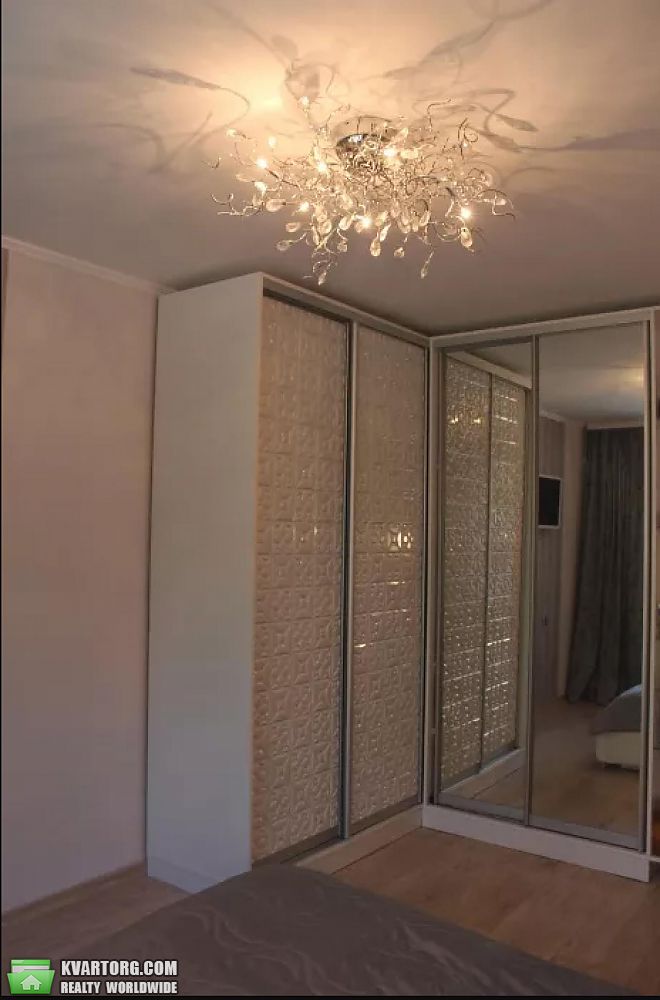 Rent out 3-room apartment. Киев,  Никольско-Слободская — photo 6