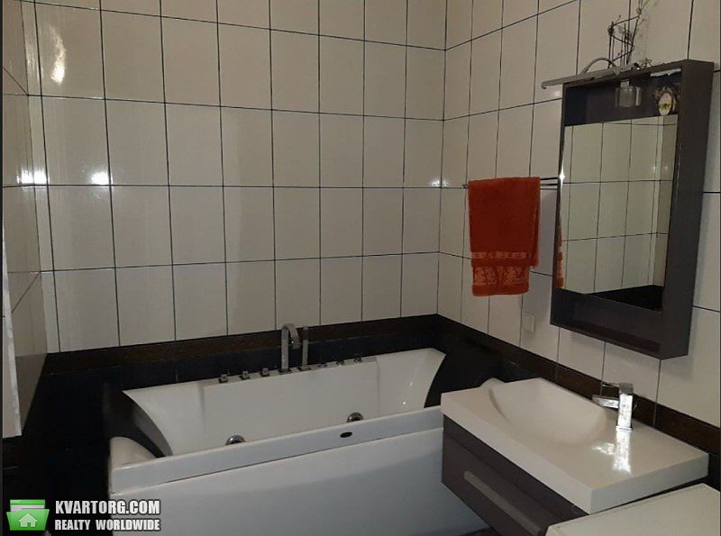 Rent out 2-room apartment. Киев,  Голосеевская — photo 7