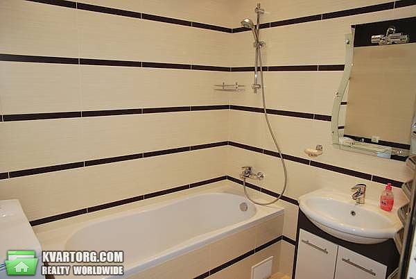 Rent out 2-room apartment. Киев,  Вильямса — photo 5