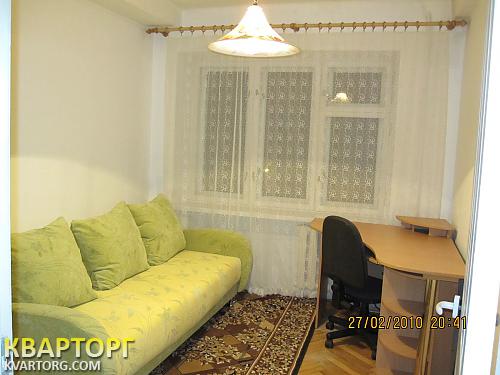 продам 3-комнатную квартиру. Киев,  Проспект победы - фото 1