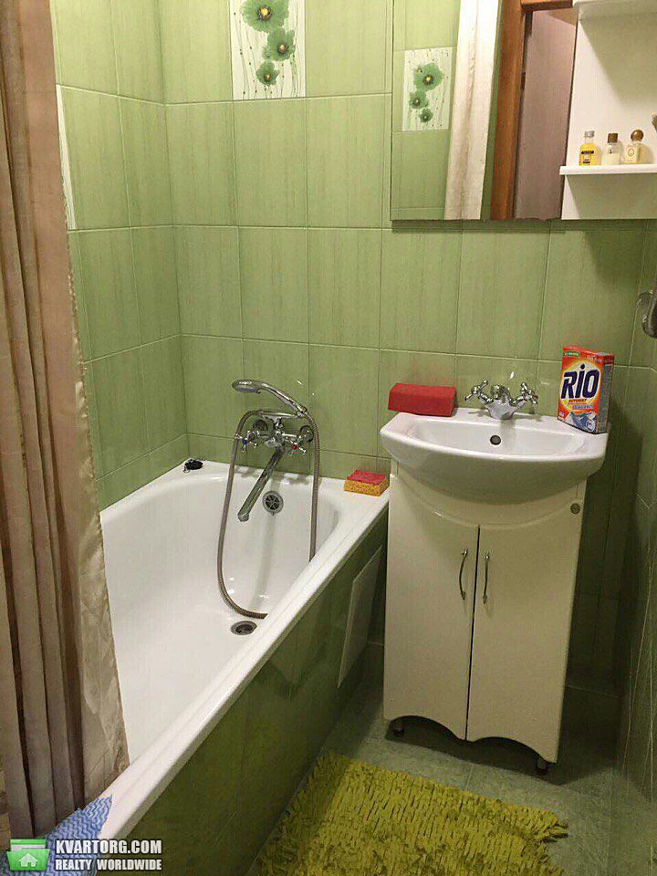 Rent out 3-room apartment. Харьков, Героев Труда — photo 8