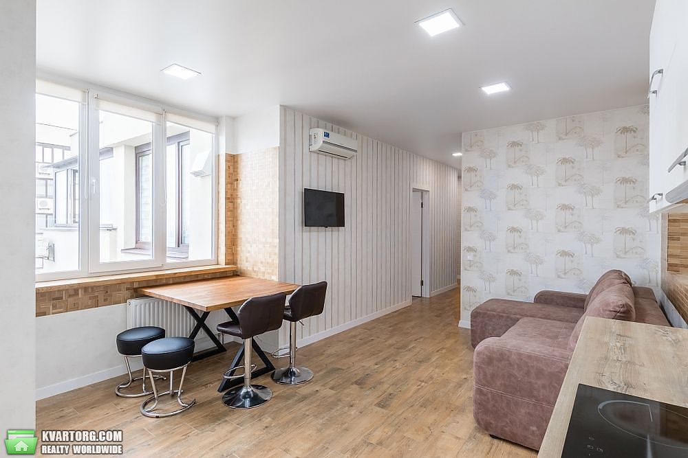 Sell 3-room apartment. Киев,  Конева — photo 1