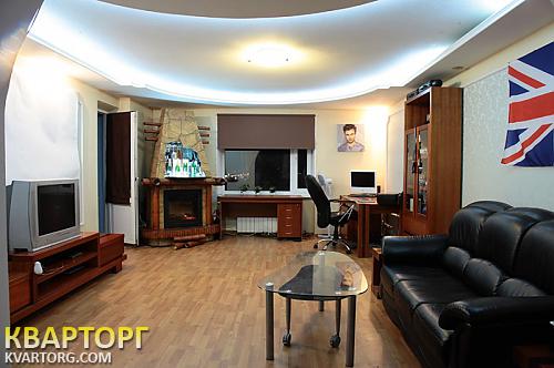 Rent out 2-room apartment. Киев, Декабристов — photo 1