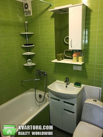 Rent out 1-room apartment. Киев,  Героев Севастополя — photo 6