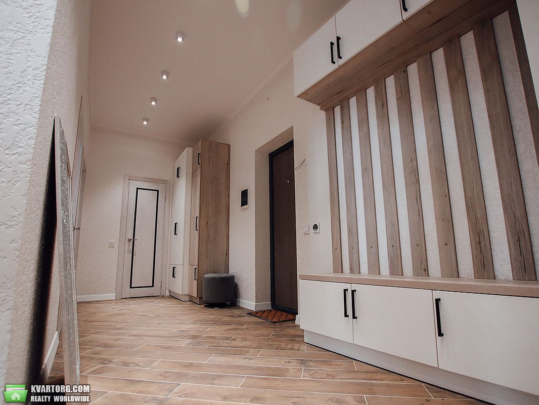 Rent out 2-room apartment. Киев, Тютюника Василия ул. — photo 8