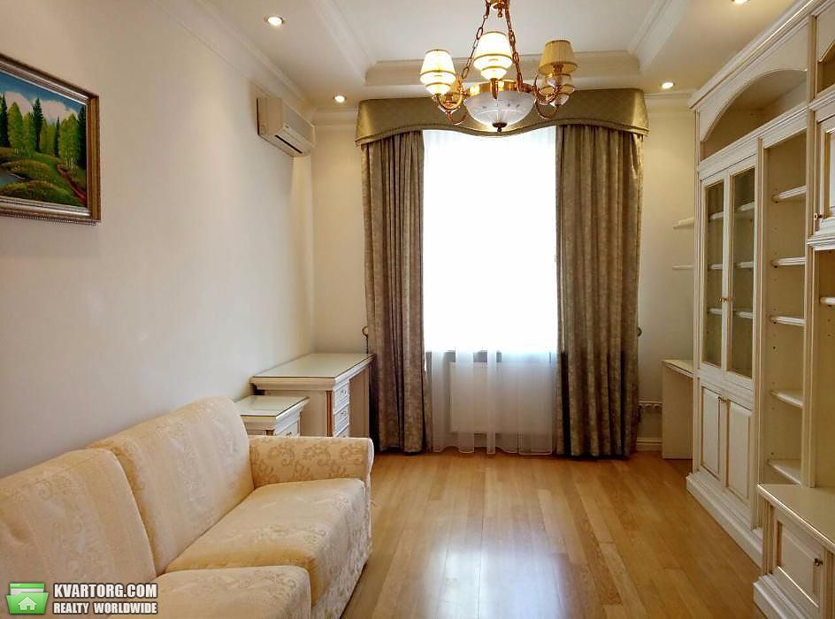 Rent out 3-room apartment. Киев,  Ковпака — photo 7