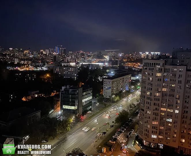 Rent out 2-room apartment. Киев, проспект  Лобановского — photo 8