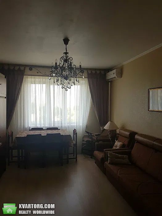 Sell 3-room apartment. Киев,  Тростянецкая — photo 1