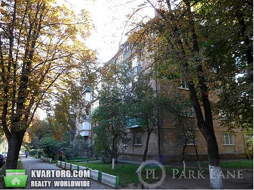 Sell 2-room apartment. Киев, Салютная — photo 1